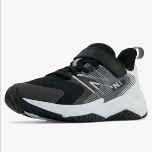 Boys New Balance Rave Run v2 Bungee Lace with Top Strap